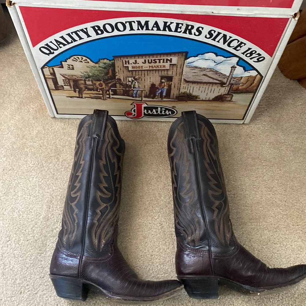 Chocolate iguana lizard leather Justin boots cowboy style original from 1990s.